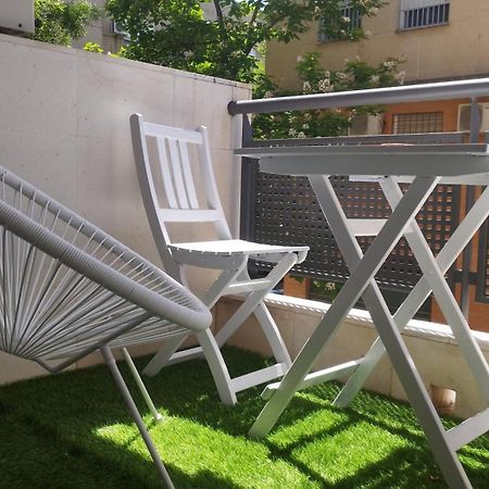 Apartamento Reformado Parking Gratis Sevilla Buitenkant foto