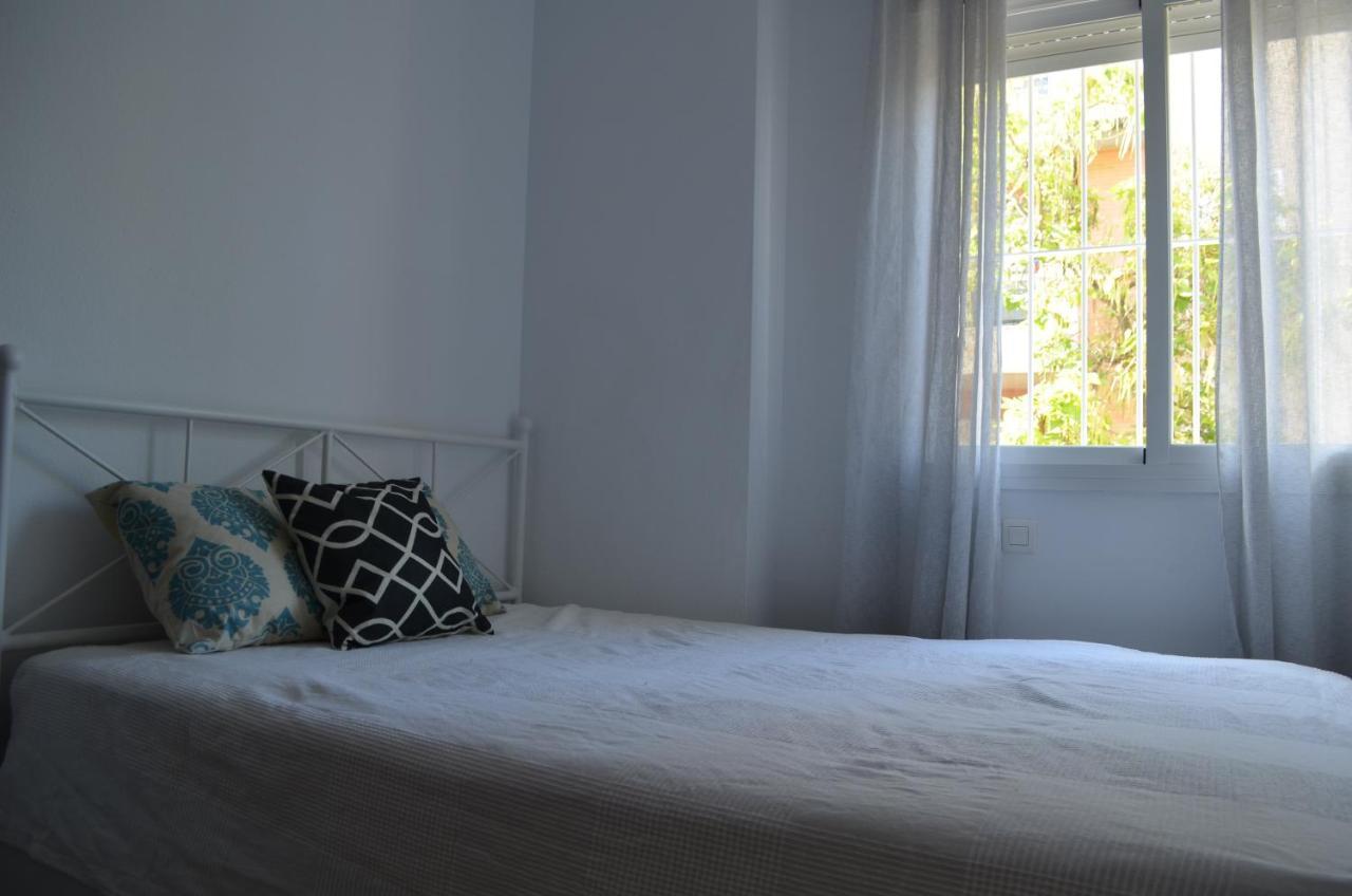 Apartamento Reformado Parking Gratis Sevilla Buitenkant foto