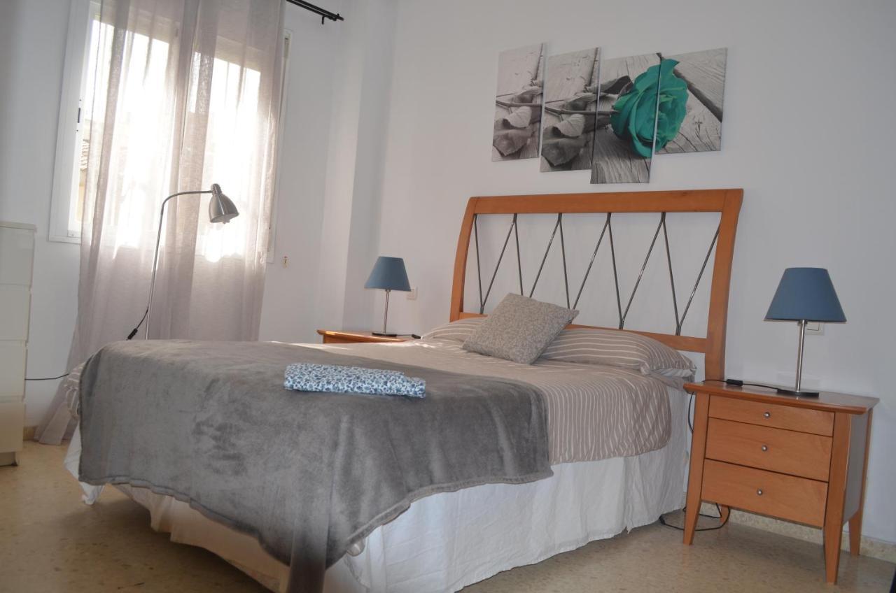 Apartamento Reformado Parking Gratis Sevilla Buitenkant foto