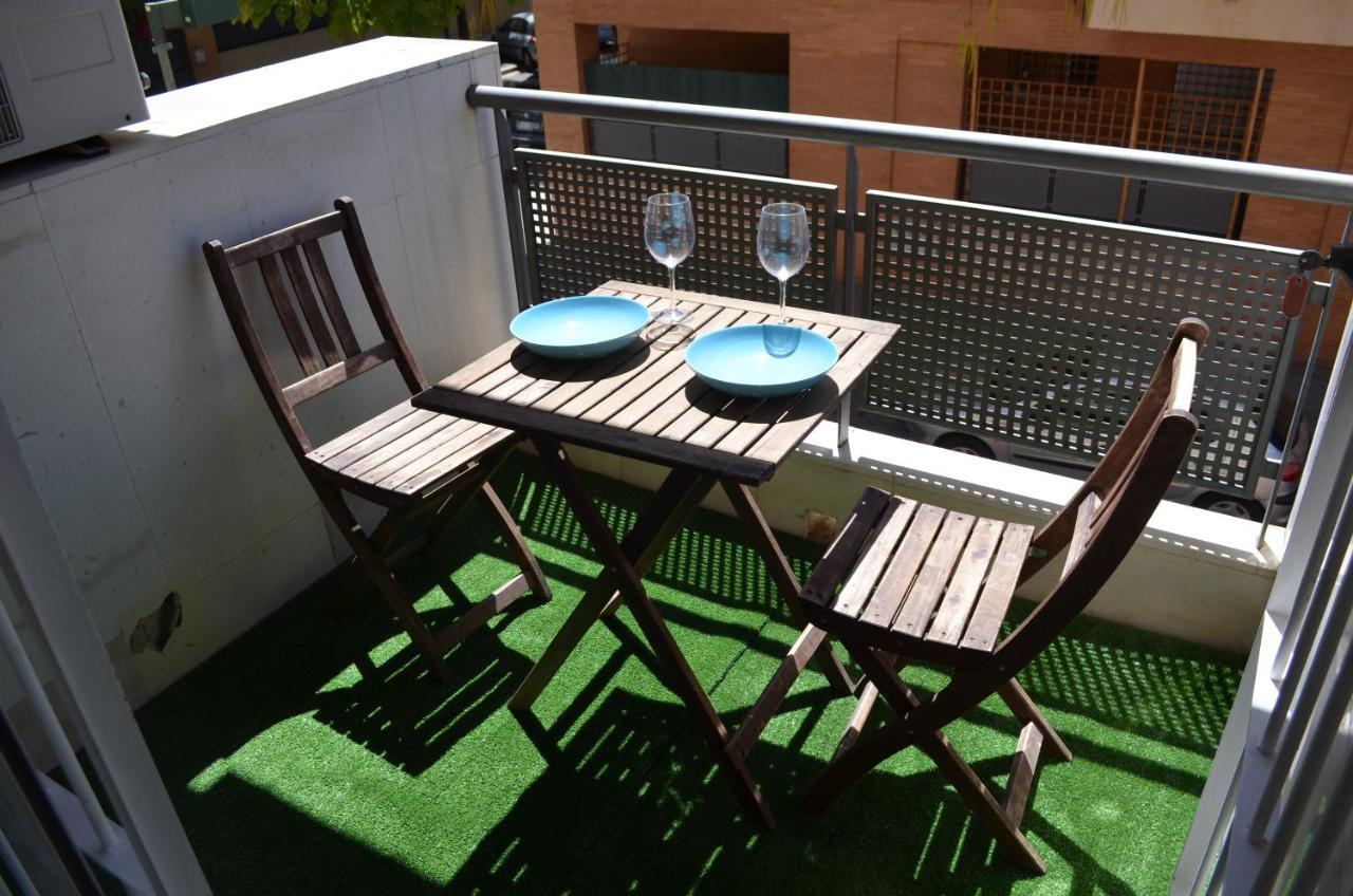 Apartamento Reformado Parking Gratis Sevilla Buitenkant foto
