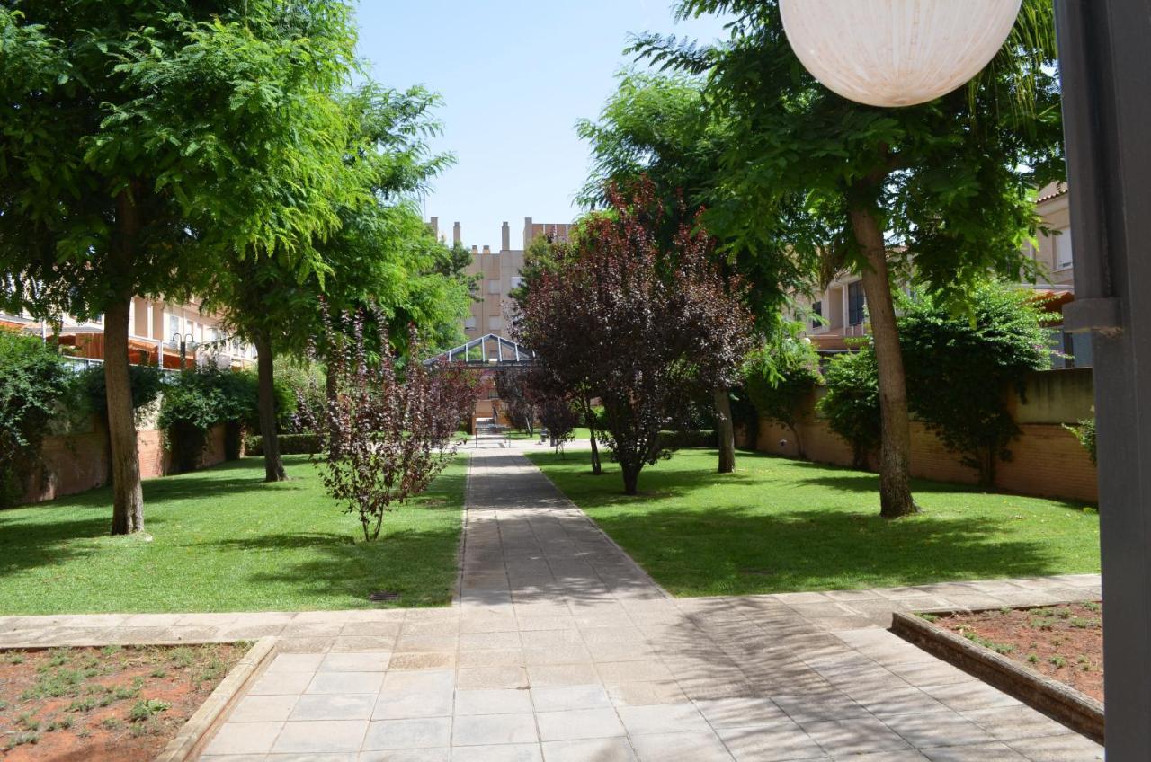 Apartamento Reformado Parking Gratis Sevilla Buitenkant foto