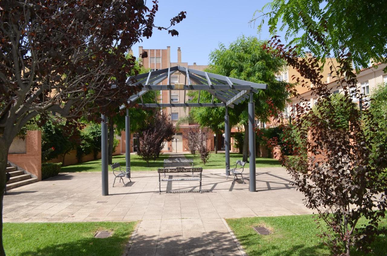Apartamento Reformado Parking Gratis Sevilla Buitenkant foto