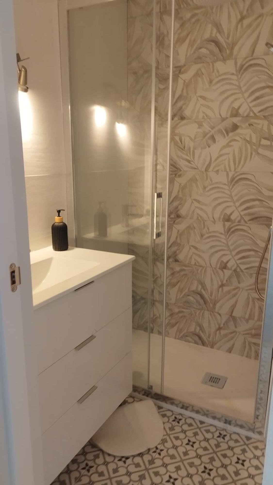 Apartamento Reformado Parking Gratis Sevilla Buitenkant foto